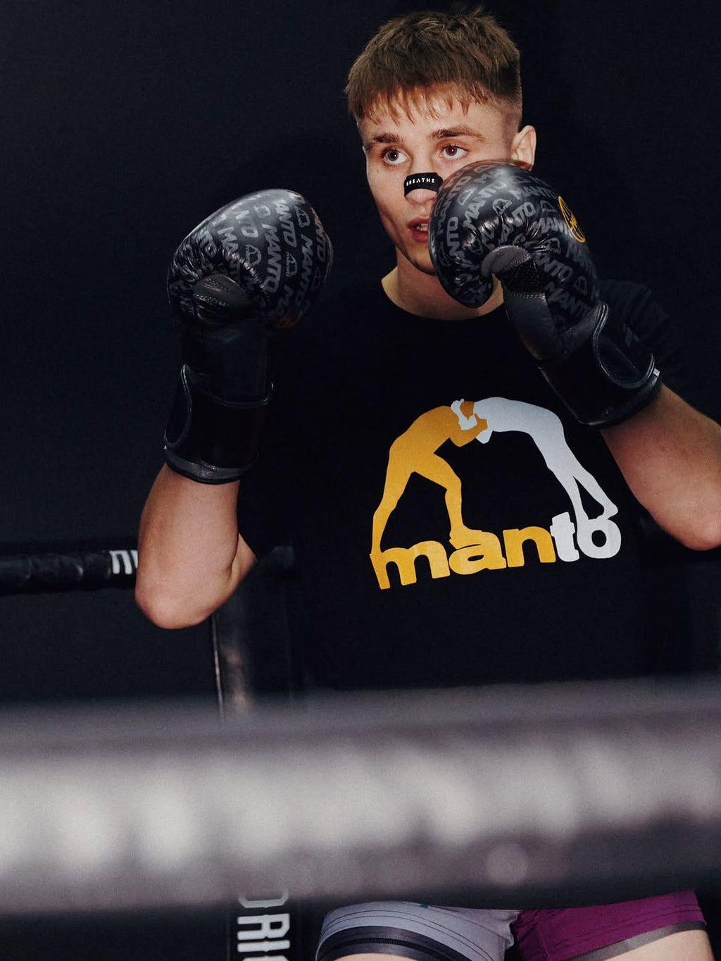 MANTO Boxing Gloves ACE
