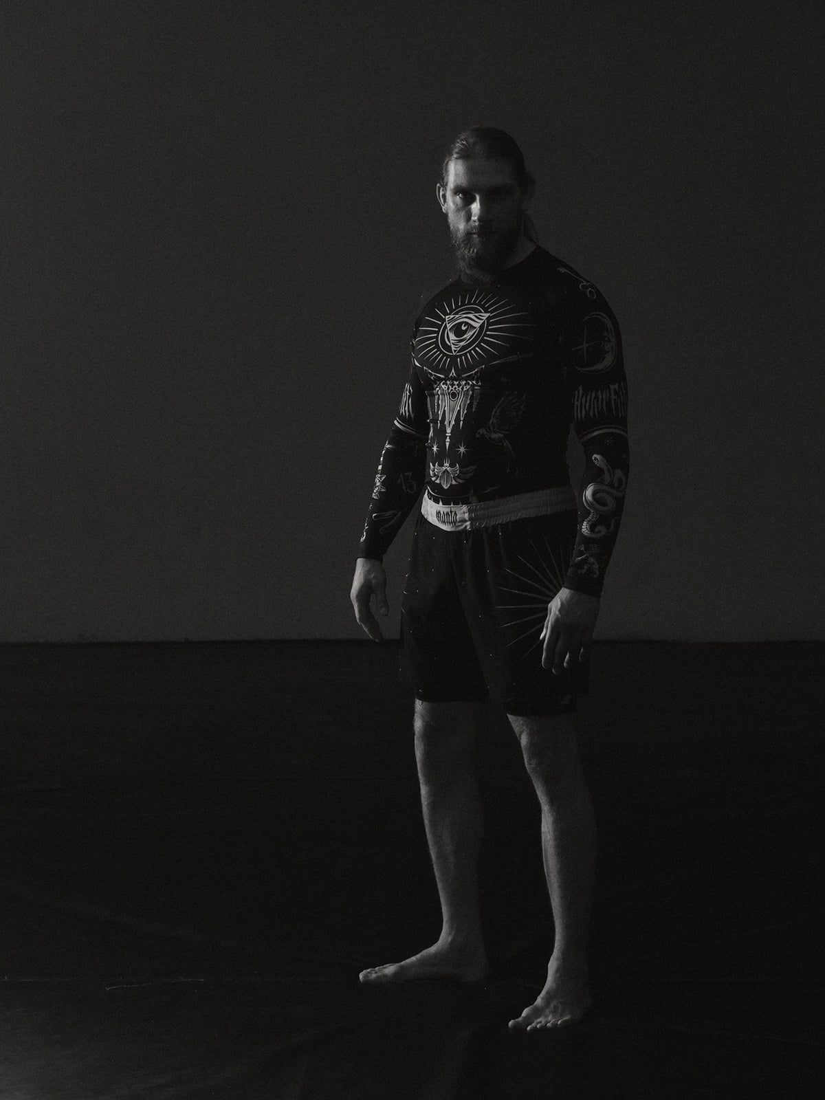 MANTO long sleeve rashguard AMOR FATI
