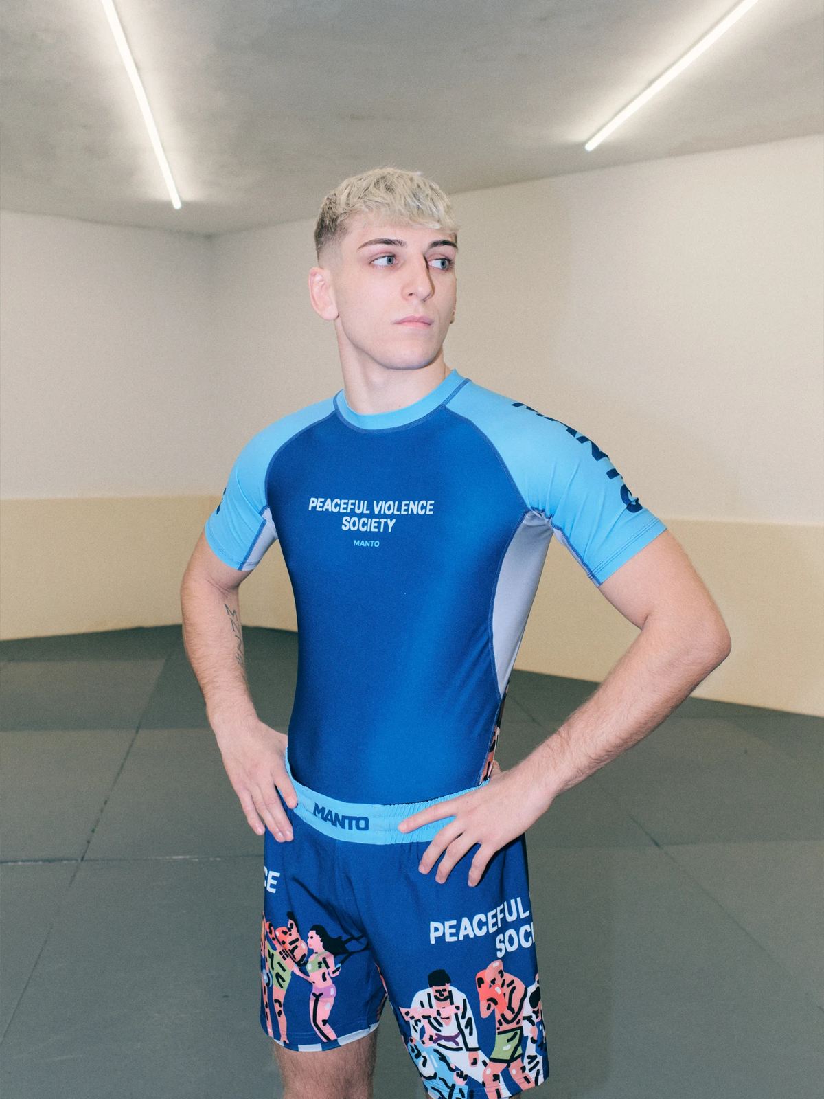 MANTO rashguard GYM 3.0