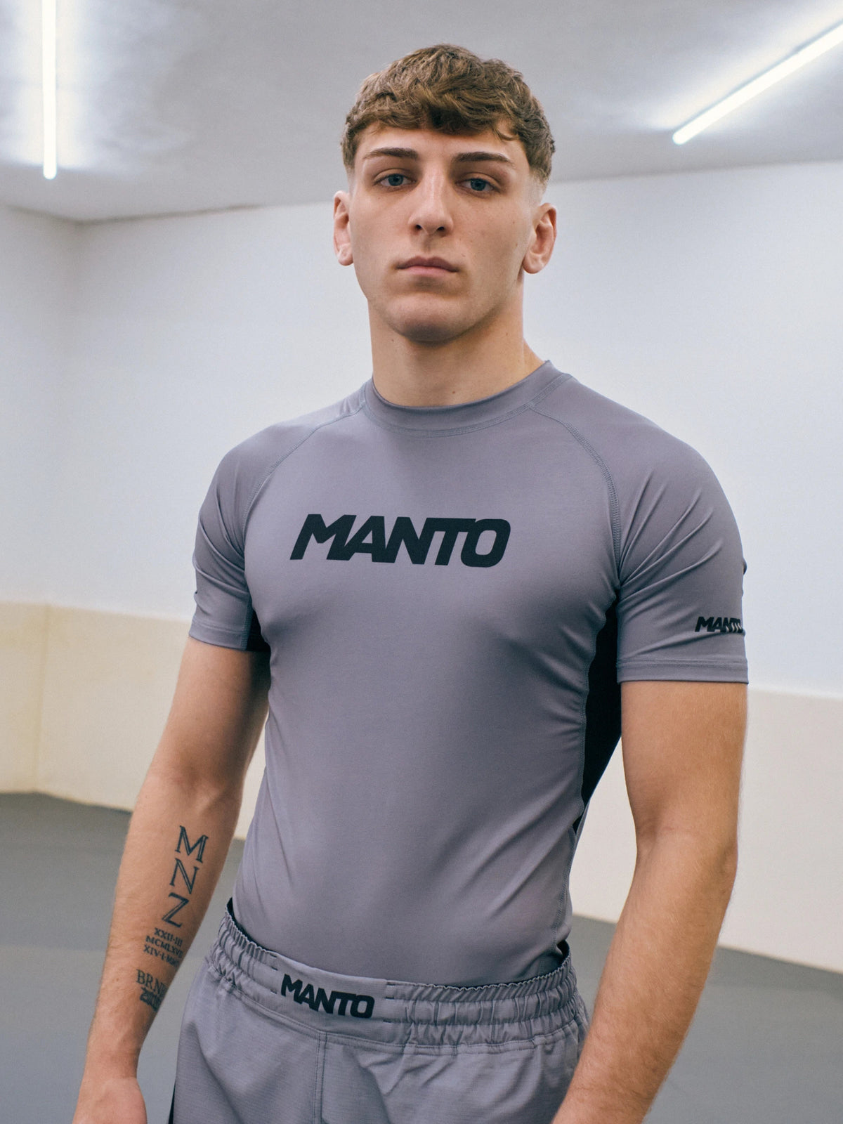 MANTO rashguard LOGO DUAL gray