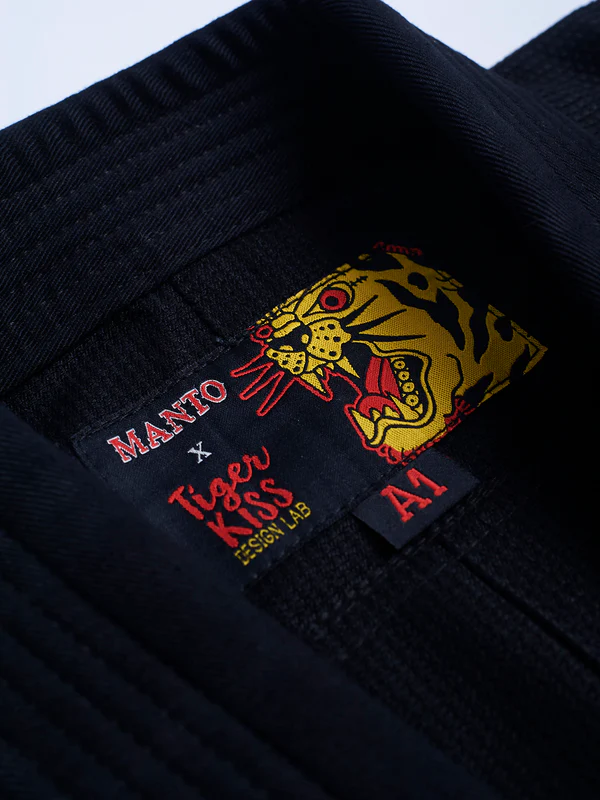 MANTO "CORAL" BJJ GI black